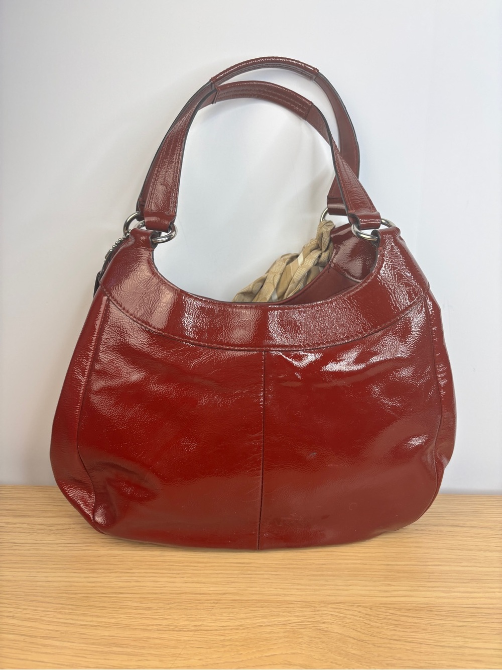 Vintage Coach Soho Deep Red Patent Leather Hobo Shoulder Bag w/Scarf 19703 - Picture 6 of 16